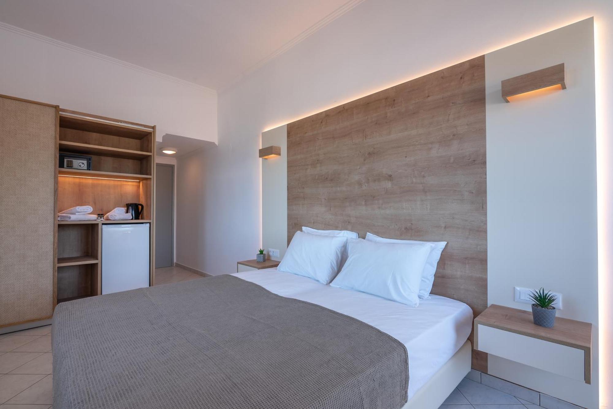 Galini Beach Hotel Kissamos Exterior photo
